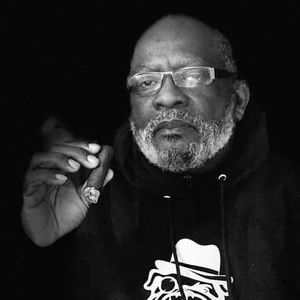 Meet your Posher, Bobby